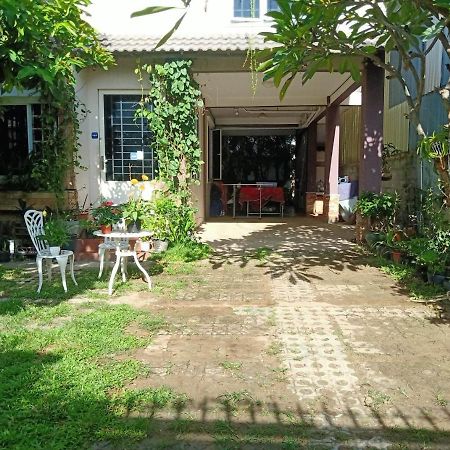 Bed and Breakfast Kol House Phnom Penh Exterior foto