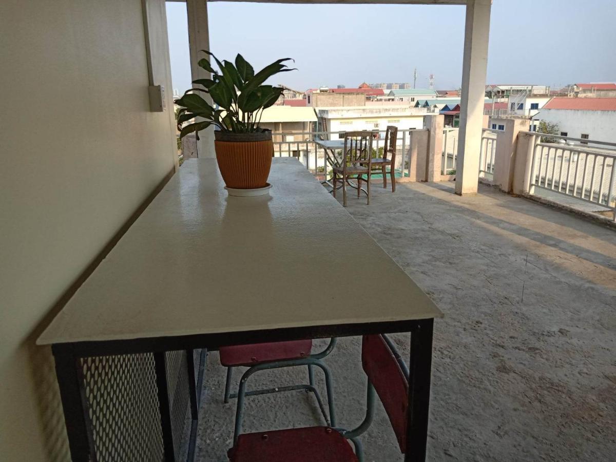 Bed and Breakfast Kol House Phnom Penh Exterior foto