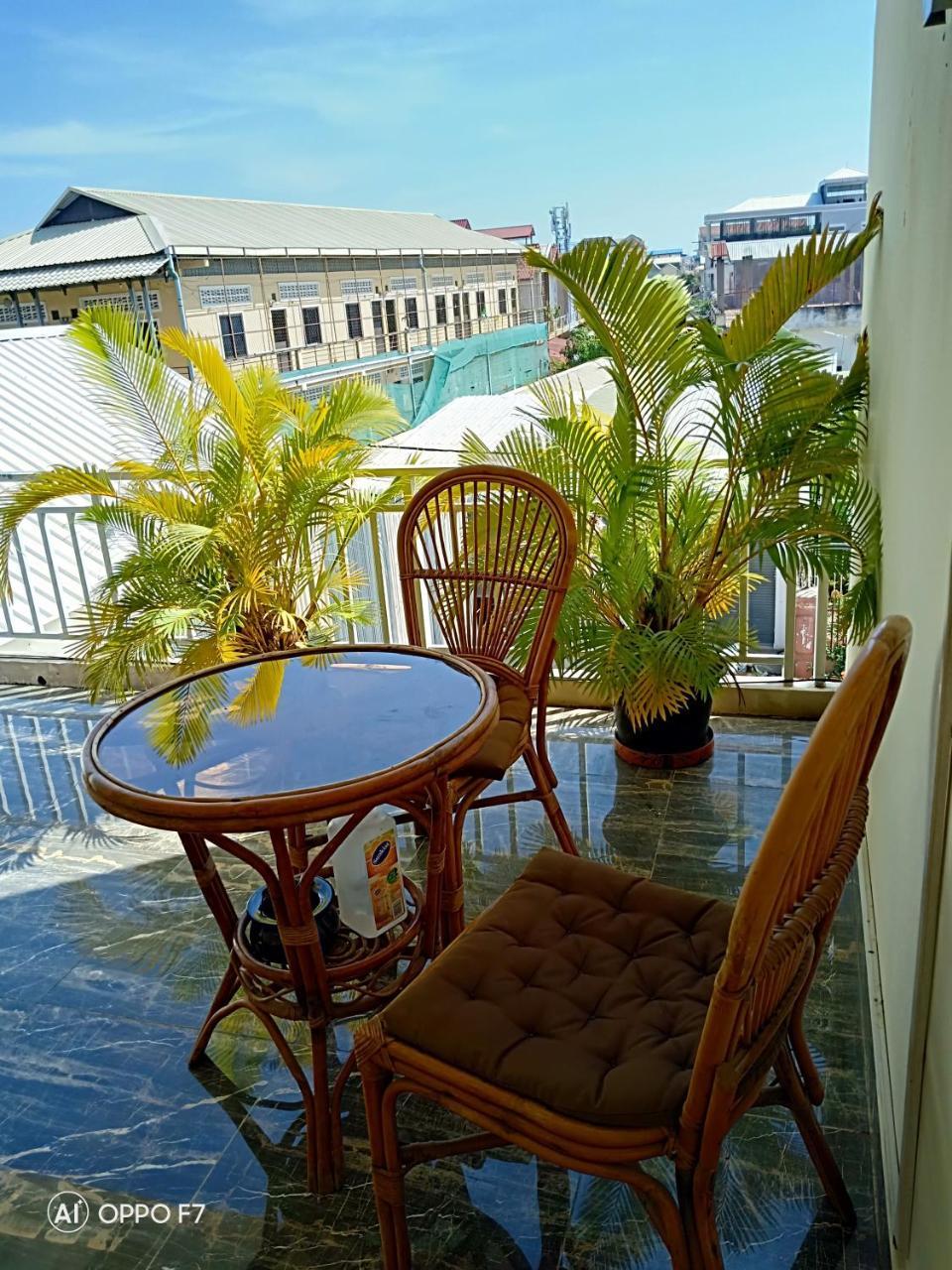 Bed and Breakfast Kol House Phnom Penh Exterior foto